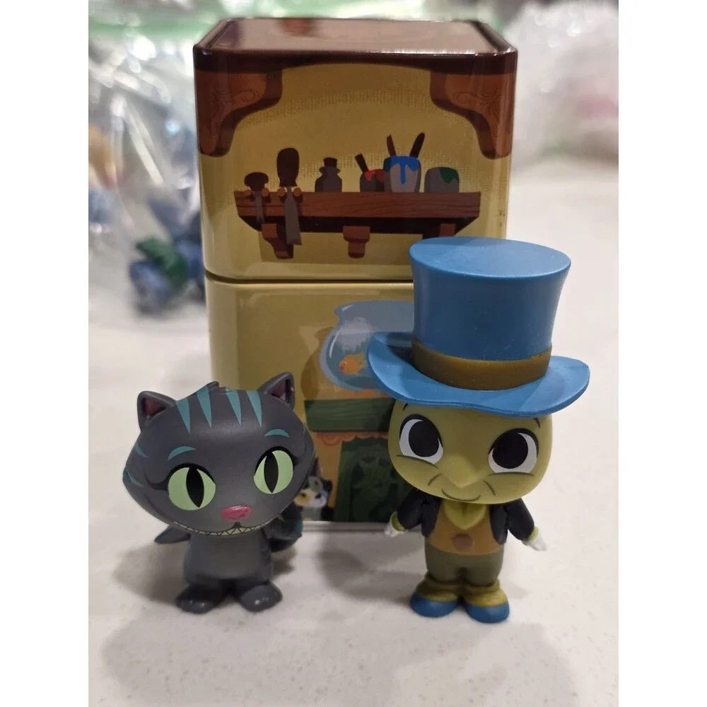 Funko Mystery Minis Disney Treasures Exclusive - Jiminy Cricket Cheshire Cat